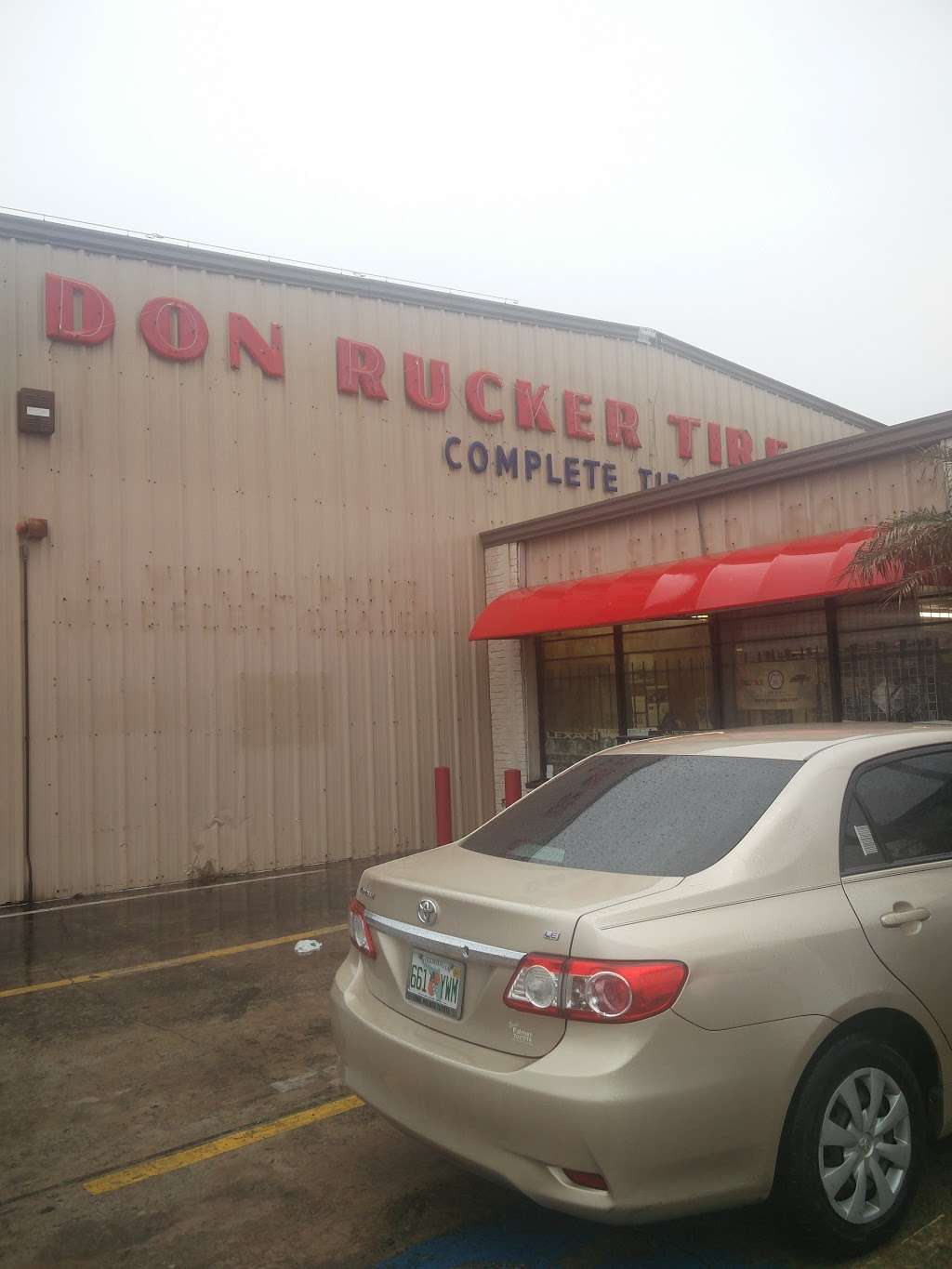 Don Ruckers Tire | 6432 Gulf Fwy, Houston, TX 77023, USA | Phone: (713) 923-2859