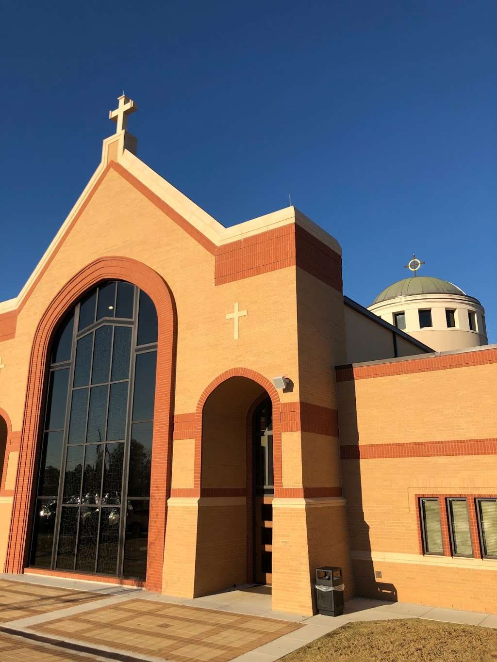 Sacred Heart Catholic Church | 109 N Frazier St, Conroe, TX 77301, USA | Phone: (936) 756-8186