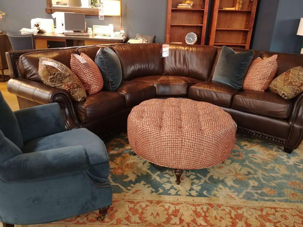 Walter E. Smithe Furniture & Design (Glendale Heights) | 177 Army Trail Rd, Glendale Heights, IL 60139, USA | Phone: (630) 539-4320