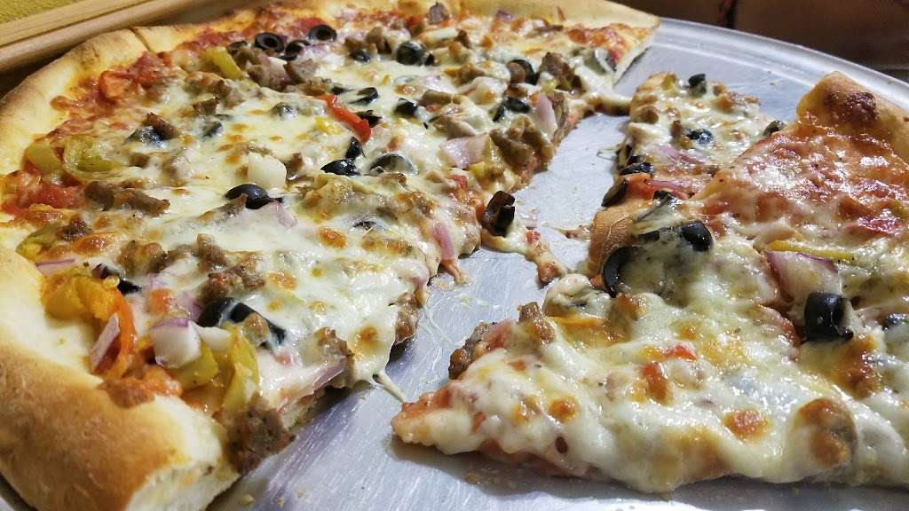 Brooklyn Pizza | 1007 Grand Ave, Bacliff, TX 77518, USA | Phone: (281) 339-3300