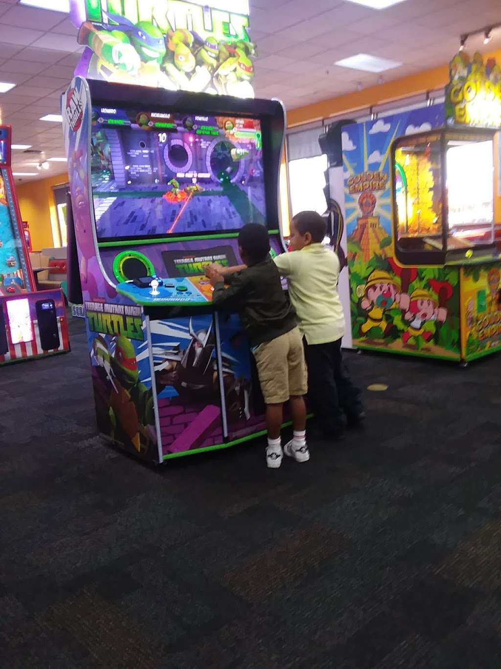 Chuck E. Cheese | 1816 E Gun Hill Rd, The Bronx, NY 10469, USA | Phone: (718) 671-2240