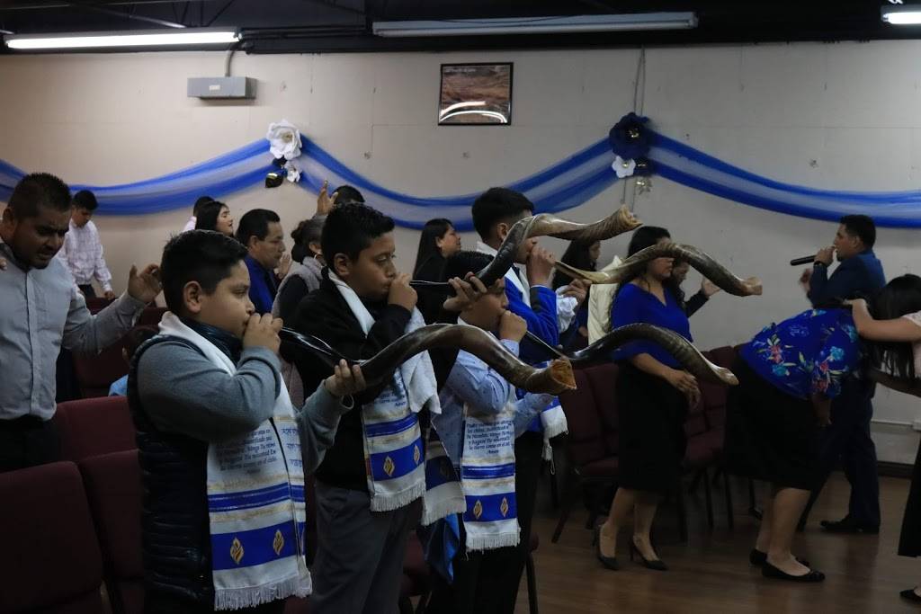 Iglesia Vision De Aguila El Shaddai | 2710 National Dr, Garland, TX 75041, USA | Phone: (469) 254-1910