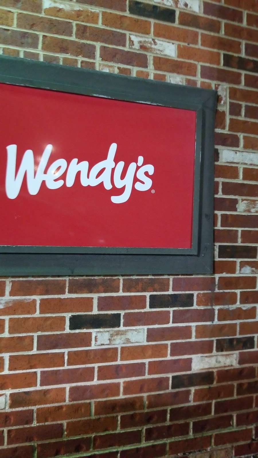 Wendys | 634 W 14th St, Chicago Heights, IL 60411 | Phone: (708) 748-2370