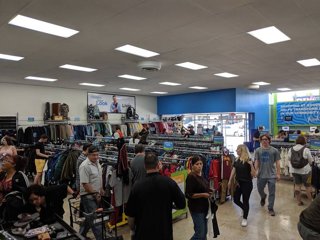 Goodwill Southern California Store & Donation Center | 3226 W Magnolia Blvd, Burbank, CA 91505, USA | Phone: (818) 940-3015