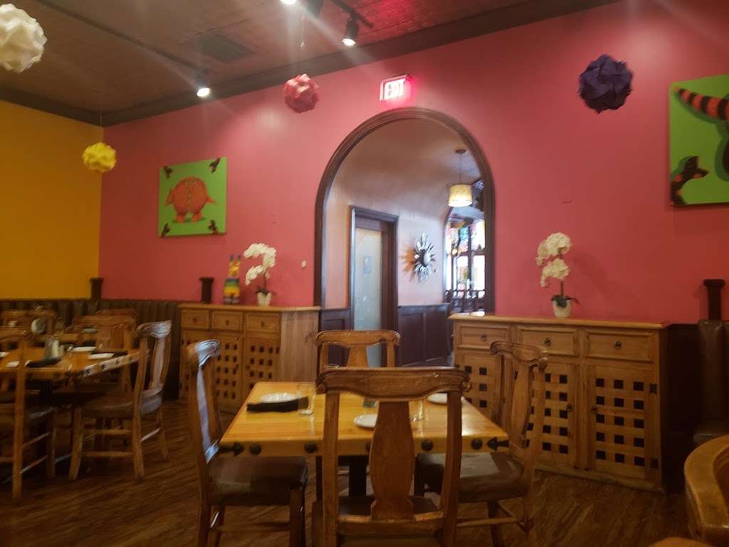 Mexican Republic Kitchen & Cantina | 7404 Madison St, Forest Park, IL 60130, USA | Phone: (708) 689-0850