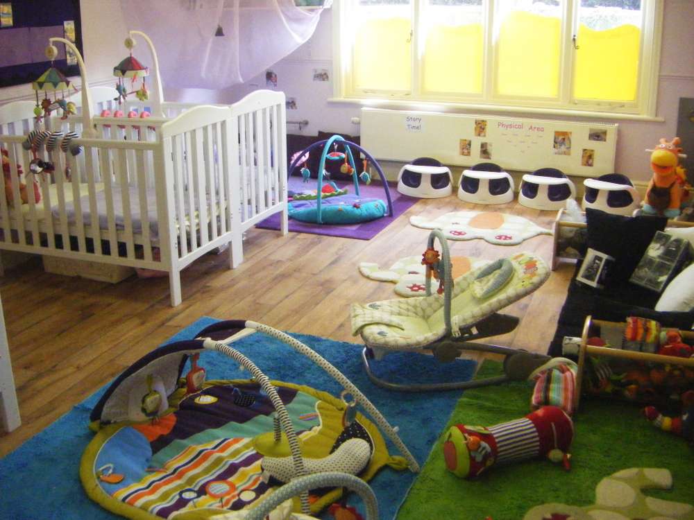 St Albans Nursery and Montessori Pre-School | 601a Hatfield Rd, St Albans AL4 0HL, UK | Phone: 01727 833980
