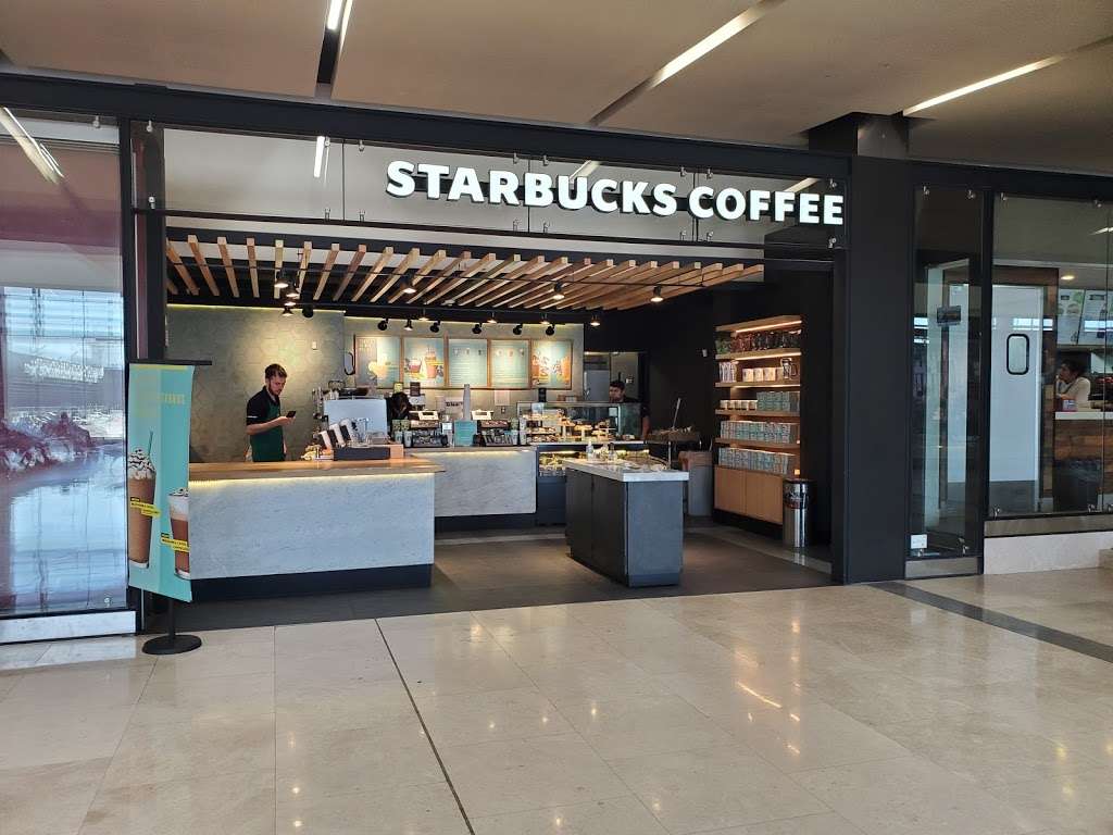 Starbucks | Blvd. Gral. Abelardo L. Rodríguez, Aeropuerto Abelardo L. Rodriguez, 22404 Tijuana, B.C., Mexico | Phone: 800 288 0888