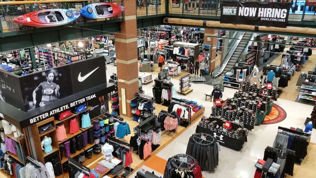 DICKS Sporting Goods | 14350 Clay Terrace Blvd, Carmel, IN 46032 | Phone: (317) 818-3467