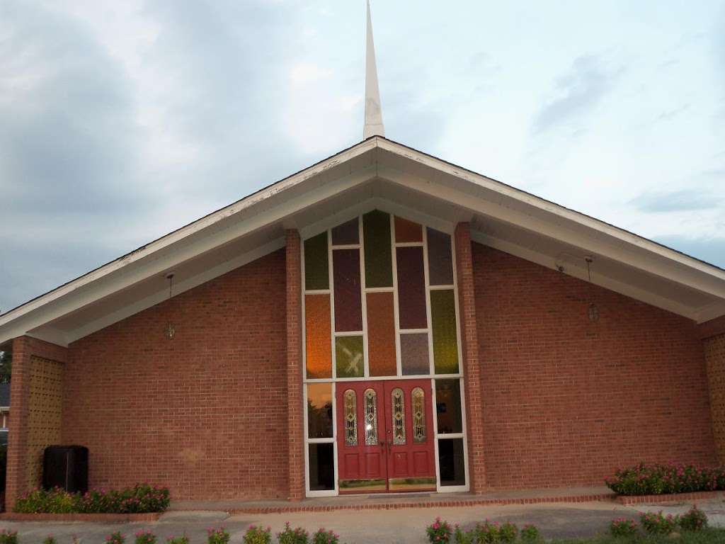 IGLESIA DE CRISTO MANANTIAL DE AGUA VIVA EBENEZER NC | 3525 Old Airport Rd, Concord, NC 28025 | Phone: (980) 200-0309