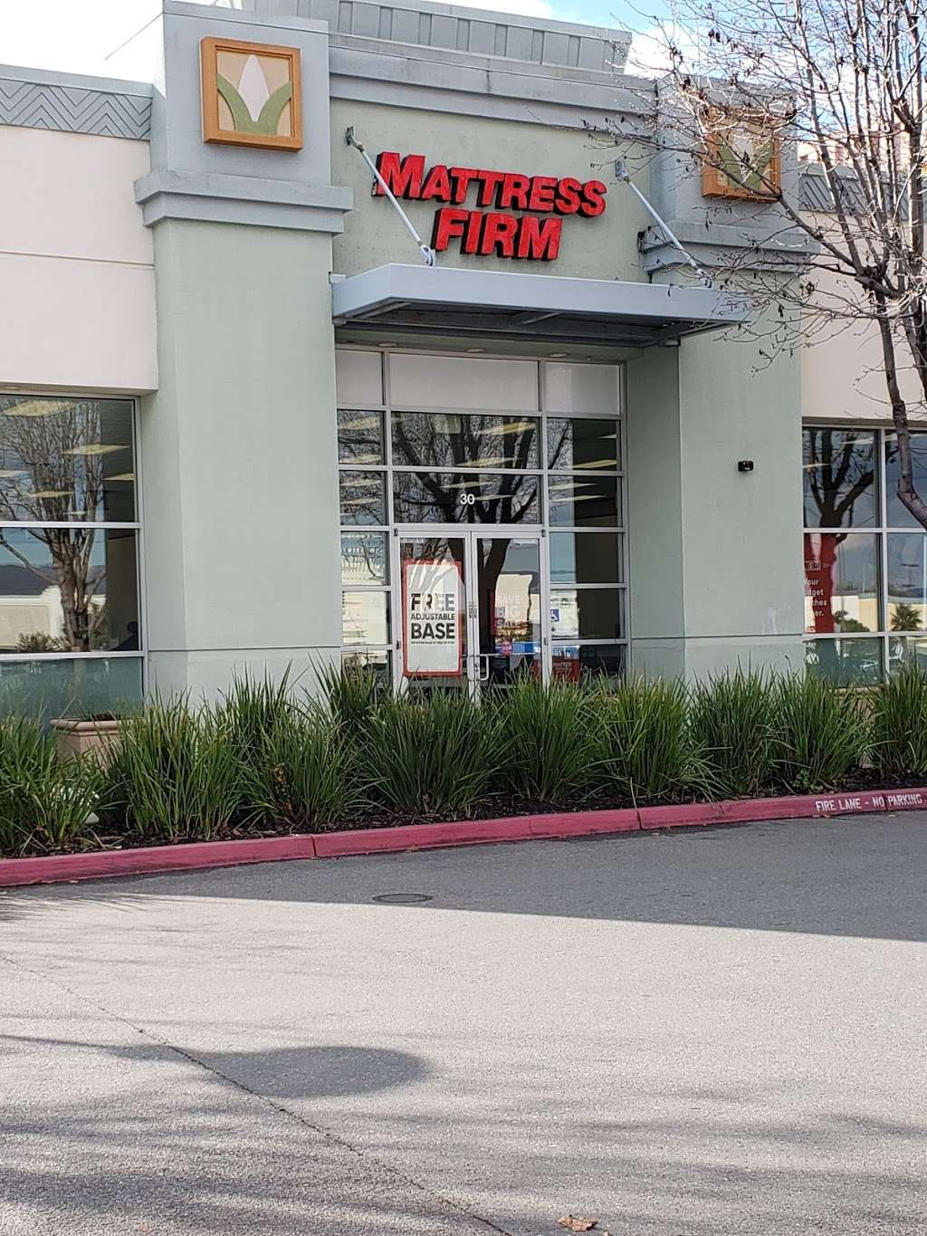 Mattress Firm The Plant | 189 Curtner Ave Ste 30, San Jose, CA 95125, USA | Phone: (408) 286-0751