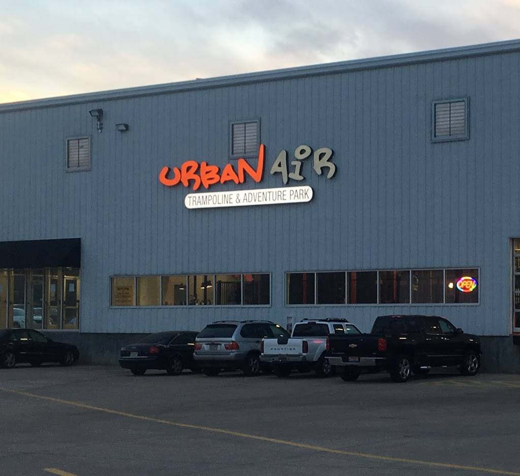 Urban Air Trampoline and Adventure Park | 800 Green Springs Hwy #150, Homewood, AL 35209, USA | Phone: (205) 206-6809