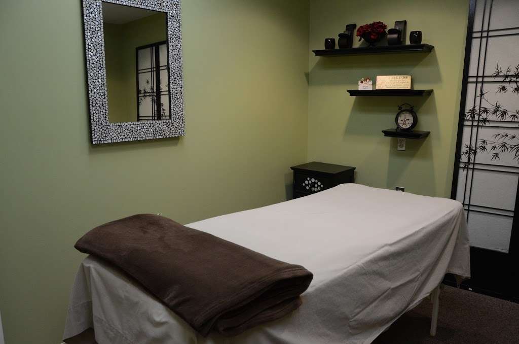 OM Medispa | 2nd floor, 2425 Royal Blvd, Elgin, IL 60123, USA | Phone: (847) 289-8555