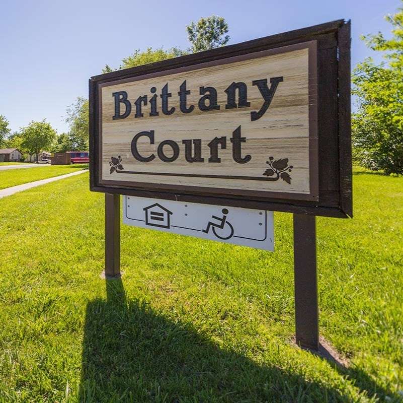 Brittany Court Apartments | 153 Brittany Ct, Gardner, KS 66030 | Phone: (913) 562-6133