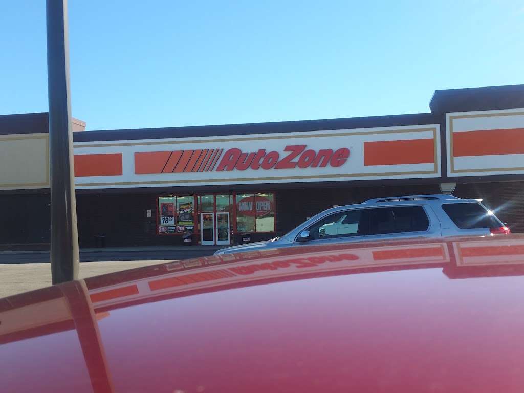 AutoZone Auto Parts | 545 W Lake St, Addison, IL 60101 | Phone: (630) 359-2982