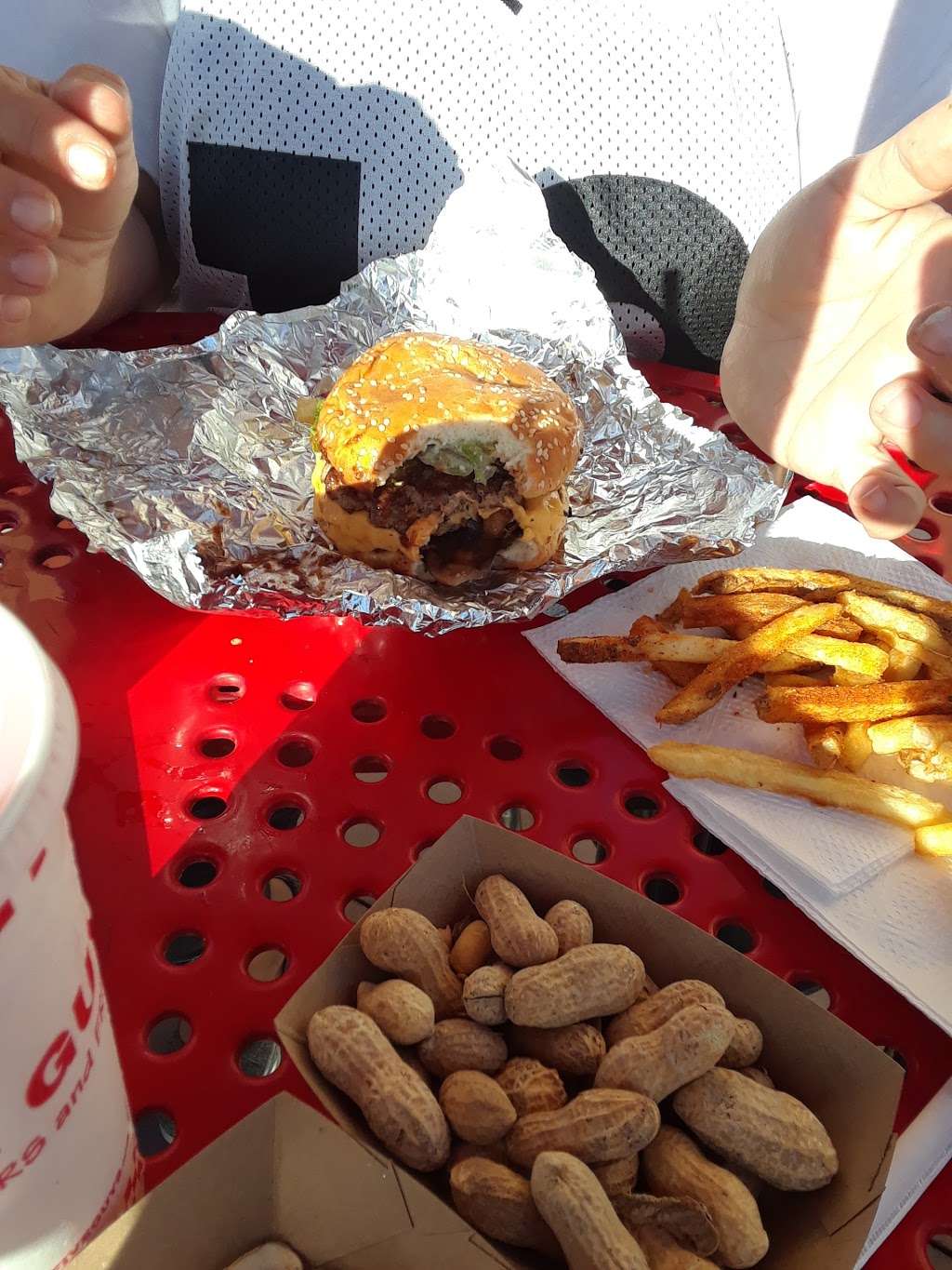 Five Guys | 40426 Winchester Rd, Temecula, CA 92591, USA | Phone: (951) 296-1955