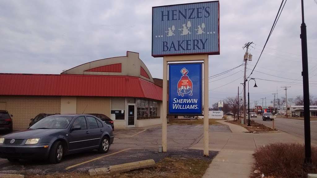 Henzes Bakery | 2105 Calumet Ave, Valparaiso, IN 46383 | Phone: (219) 464-1511