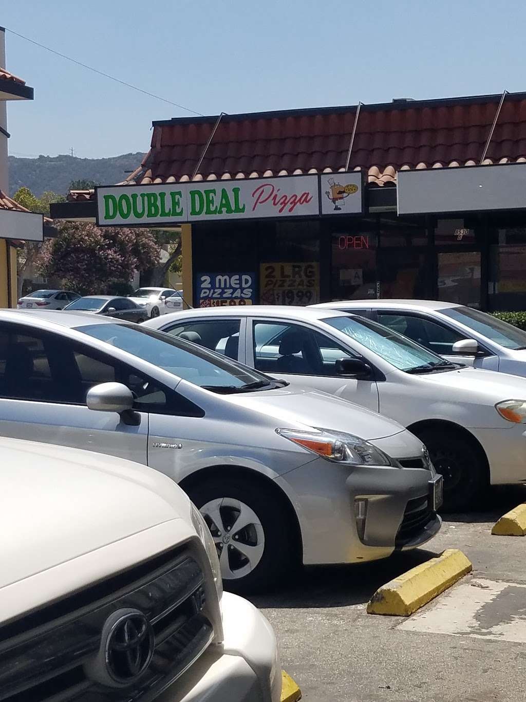 Double Deal Pizza Co | 8530 Foothill Blvd, Sunland-Tujunga, CA 91040, USA | Phone: (818) 951-3241