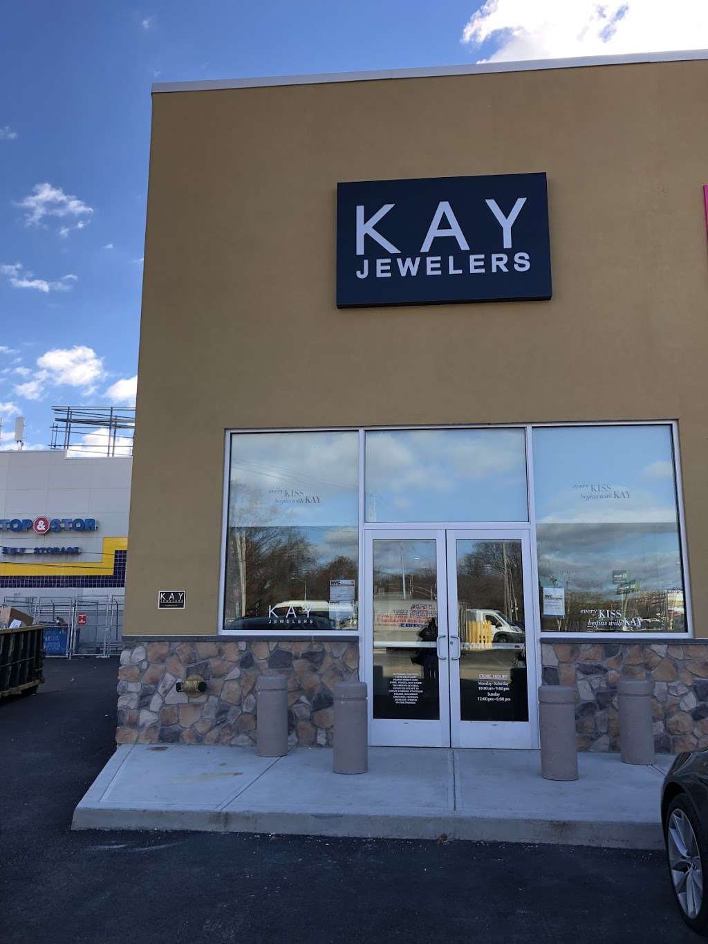 Kay Jewelers | 1684 Shore Pkwy, Brooklyn, NY 11214, USA | Phone: (917) 936-4864