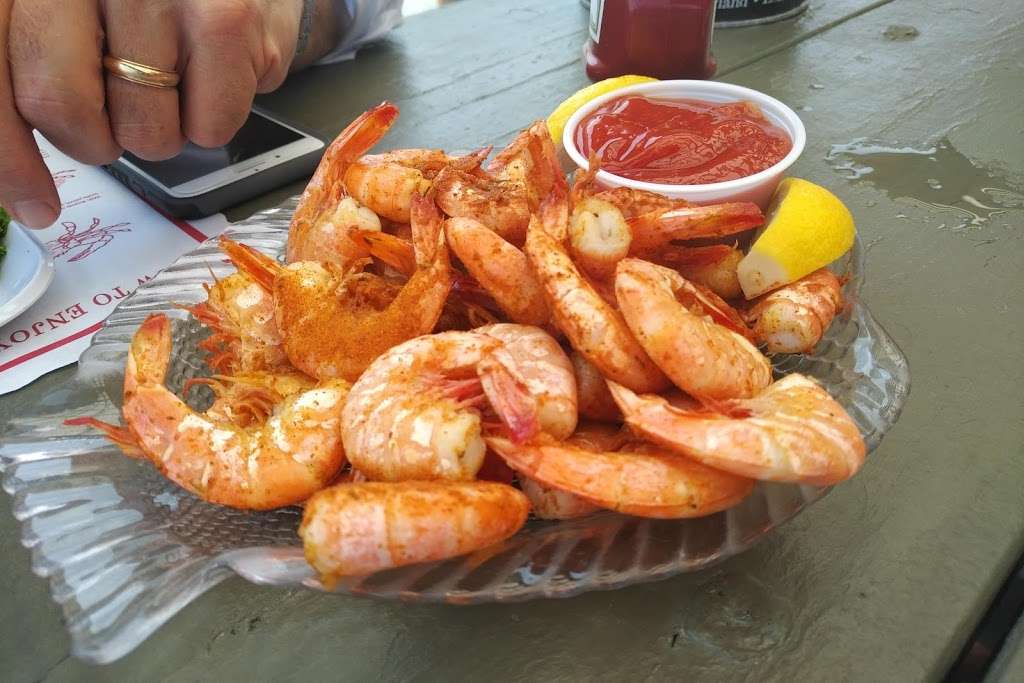 The Crab Claw | 304 Mill St, St Michaels, MD 21663, USA | Phone: (410) 745-2900