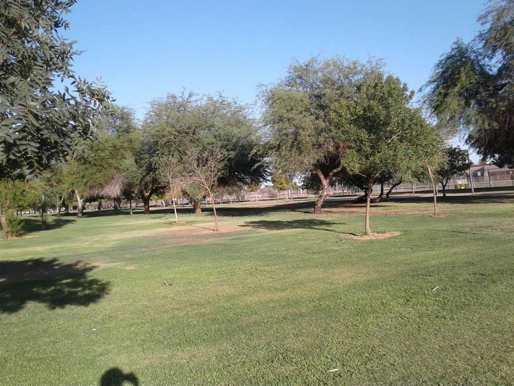 El Oso Park | 3451 N 75th Ave, Phoenix, AZ 85033, USA | Phone: (602) 262-6575