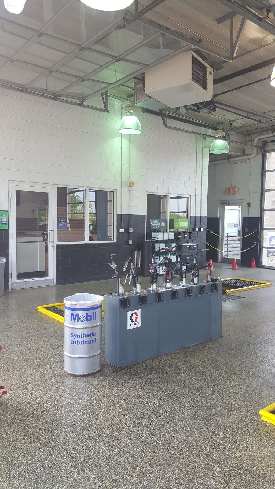 Way Lube | 1255 Normantown Rd, Romeoville, IL 60446, USA | Phone: (815) 528-5048