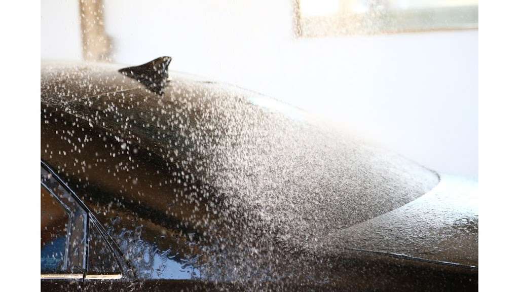 Mister Car Wash 1038 Gessner Rd, Houston, TX 77055