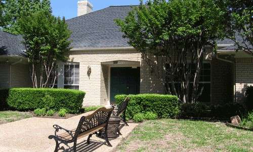 Avendelle Assisted Living Spanky Branch | 6906 Spanky Branch Dr, Dallas, TX 75248, USA | Phone: (214) 893-2273