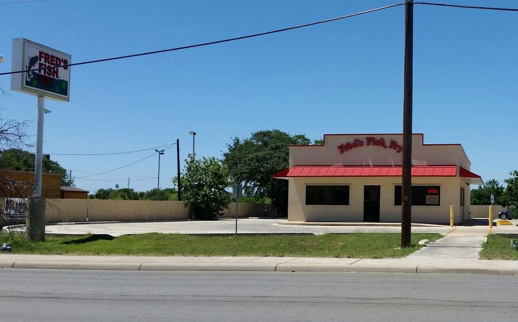 Freds Fish Fry | 6323 Old Pearsall Rd, San Antonio, TX 78242, USA | Phone: (210) 623-1118