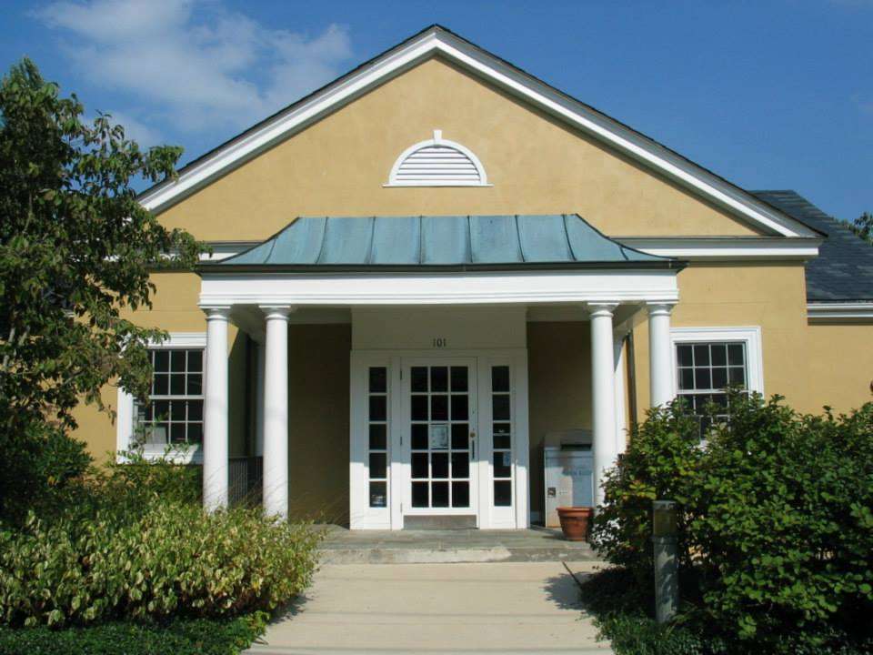 Middleburg Library | 101 Reed St, Middleburg, VA 20117, USA | Phone: (540) 687-5730