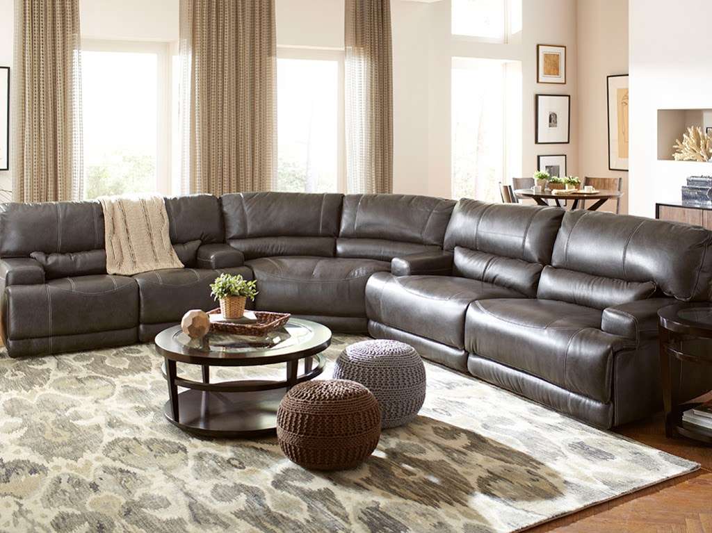 Star Furniture | 18107 North Fwy, Houston, TX 77090, USA | Phone: (281) 440-3330