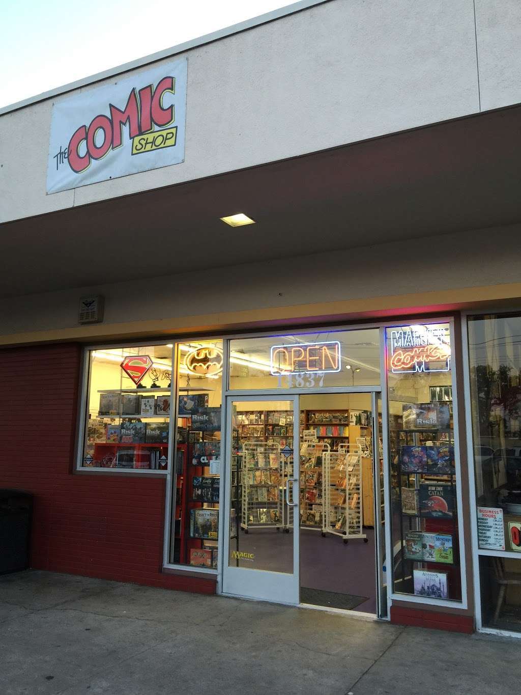 Comic Shop | 14837 Washington Ave, San Leandro, CA 94579 | Phone: (510) 562-0205