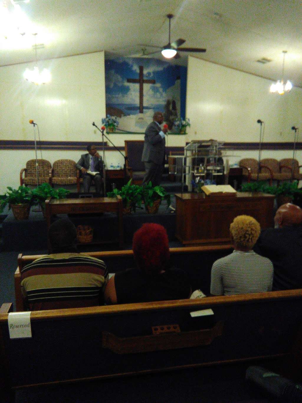 Community Bible Church | 840 W Wheatland Rd, Dallas, TX 75232, USA | Phone: (972) 224-3551