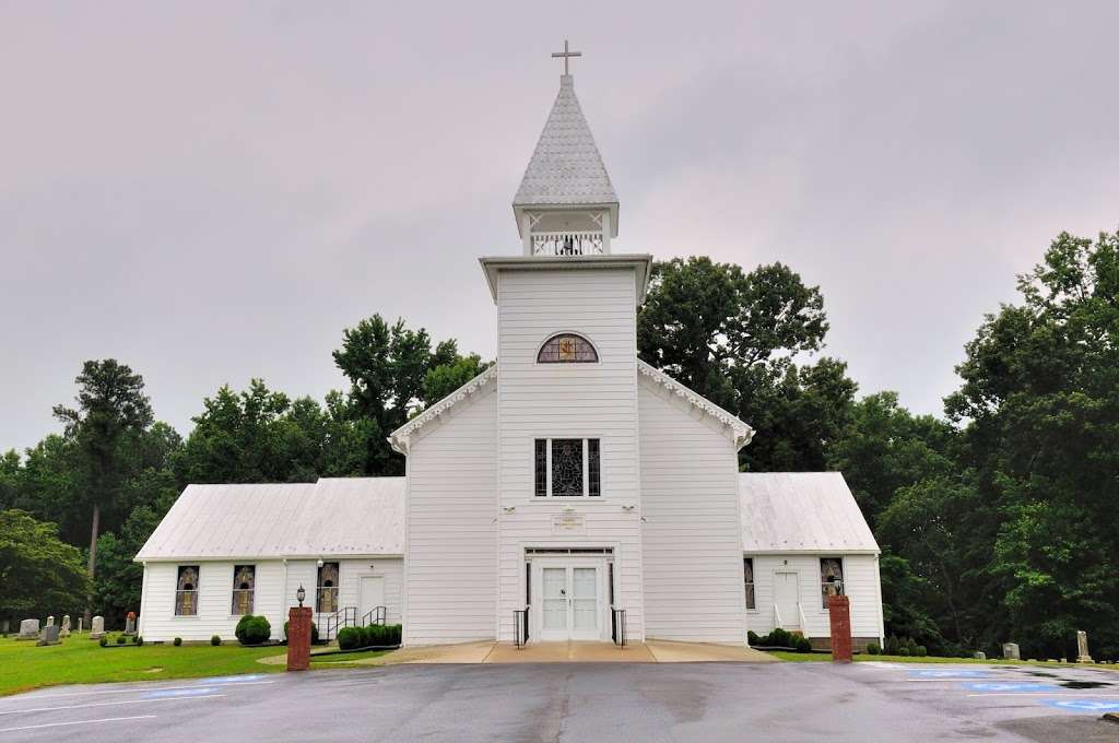 Calvary United Methodist Church | 7647 History Land Hwy, Warsaw, VA 22572, USA