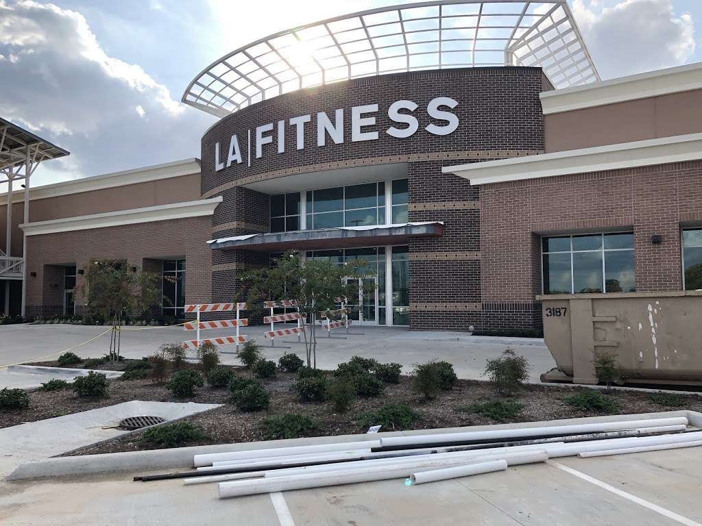 LA Fitness | 195 Yale St, Houston, TX 77007, USA | Phone: (713) 401-2840