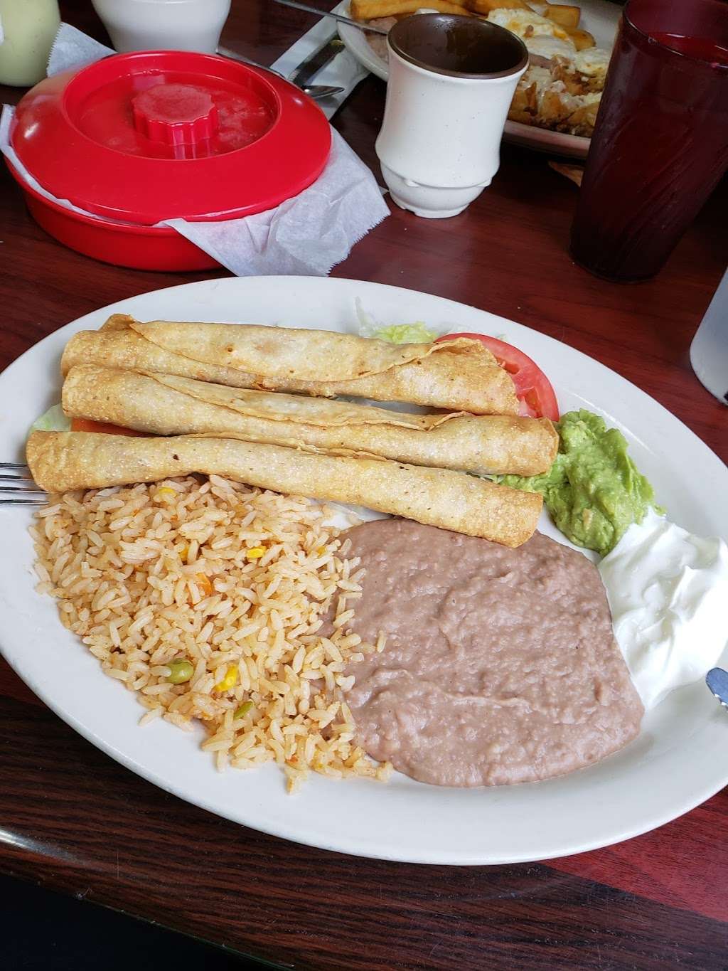 Taqueria El Rodeo De Jalisco | 13640 Tomball Pkwy #249, Houston, TX 77086, USA | Phone: (281) 820-1168