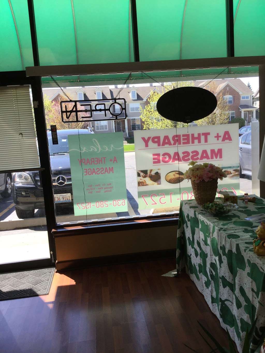 A + THERAPY Massage Spa | 377 S Prospect Ave, Bartlett, IL 60103, USA | Phone: (630) 280-1527