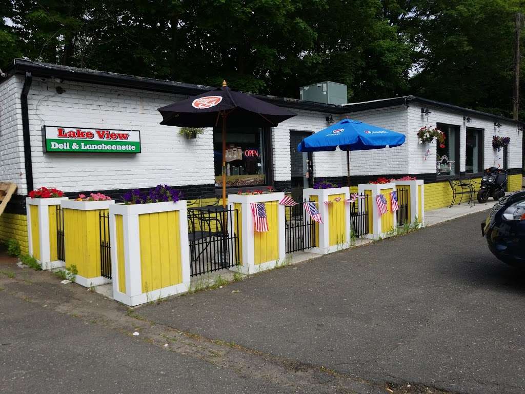 Lakeview Deli | 45 Hayestown Rd, Danbury, CT 06811 | Phone: (203) 456-6925