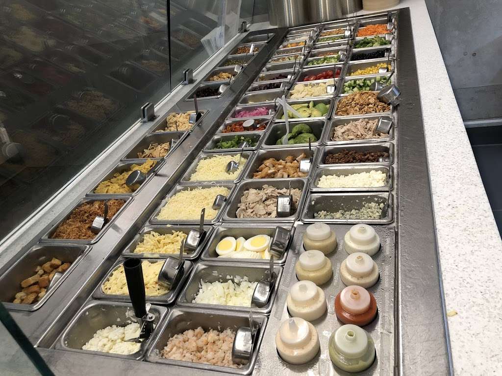 Chopt Creative Salad Co. | 1062 Wilmot Rd, Scarsdale, NY 10583 | Phone: (914) 472-7501