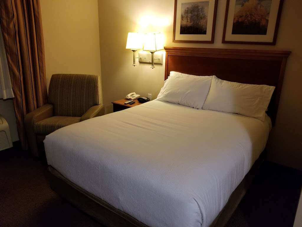 Candlewood Suites Indianapolis - South | 1190 N Graham Rd, Greenwood, IN 46143, USA | Phone: (317) 882-4300