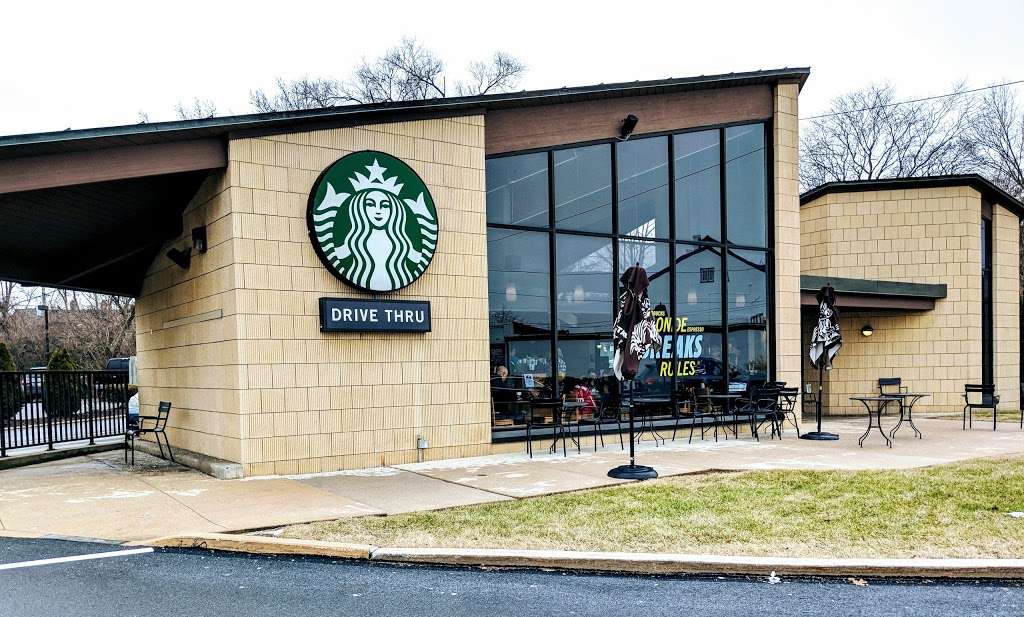 Starbucks | 300 E Lincoln Hwy, Exton, PA 19341 | Phone: (610) 363-3590