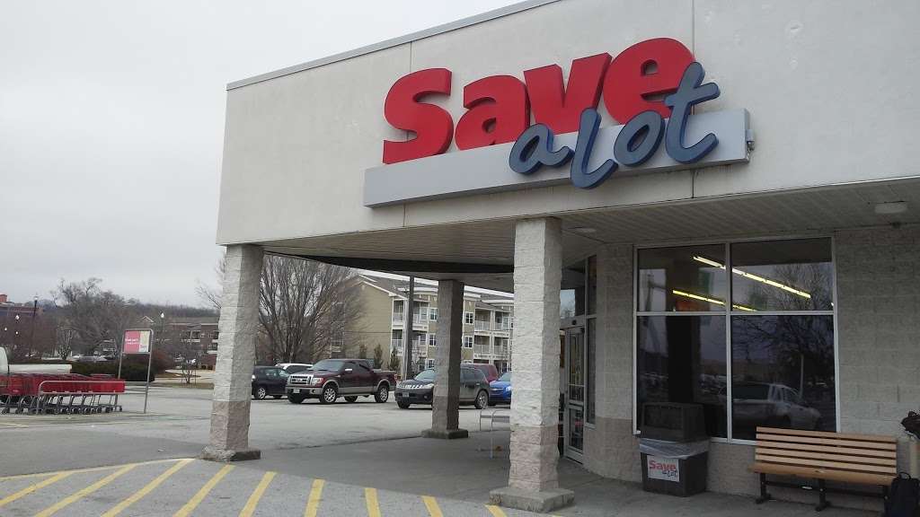 Save-A-Lot | 2751 Burlington St, North Kansas City, MO 64116, USA | Phone: (816) 283-3039