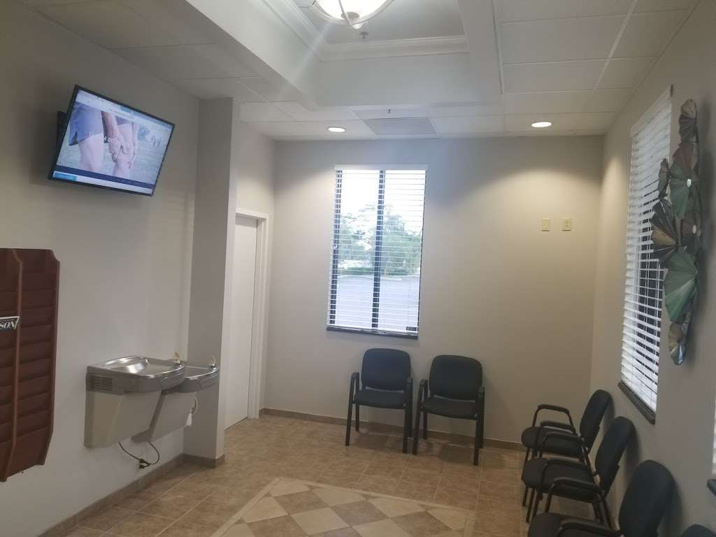 Orlando Stem Cells / Clinica del Dolor y Artritis | 7806 Lake Underhill Rd suite 106, Orlando, FL 32822, USA | Phone: (407) 985-5915
