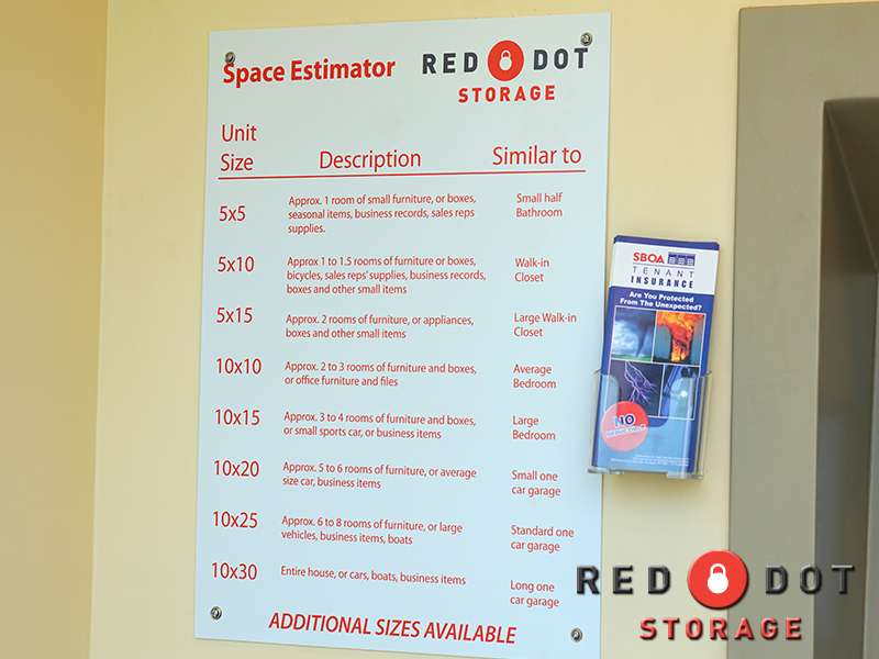 Red Dot Storage | 4604, 2105 S Eastwood Dr, Woodstock, IL 60098, USA | Phone: (815) 255-8891