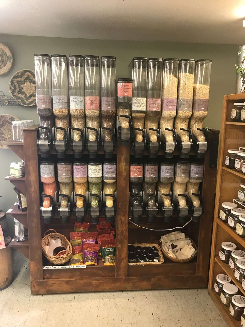 Earthward Natural Foods & Co-op | 42 NH-101A, Amherst, NH 03031 | Phone: (603) 673-4322