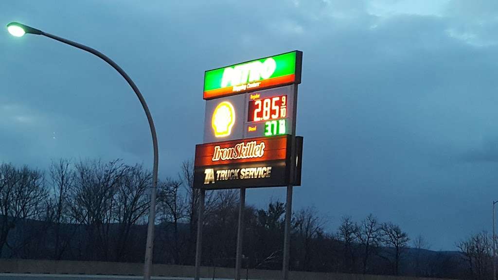 Petro Stopping Center | 98 Grove St, Dupont, PA 18641 | Phone: (570) 654-5111