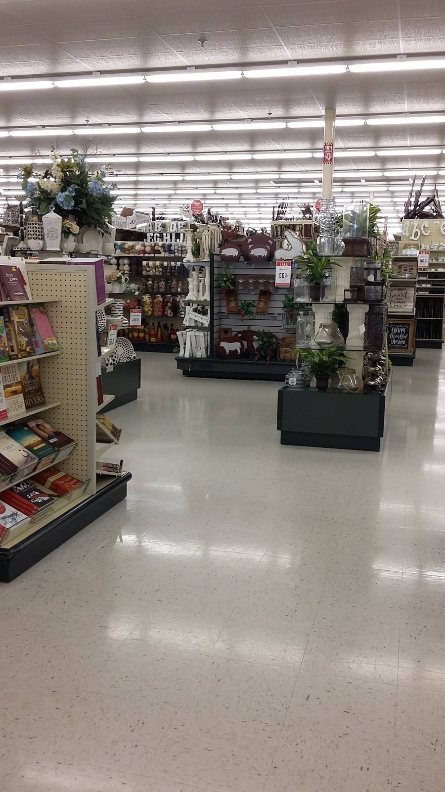 Hobby Lobby | 3132 E 51st St Suite B, Tulsa, OK 74105, USA | Phone: (918) 749-0098