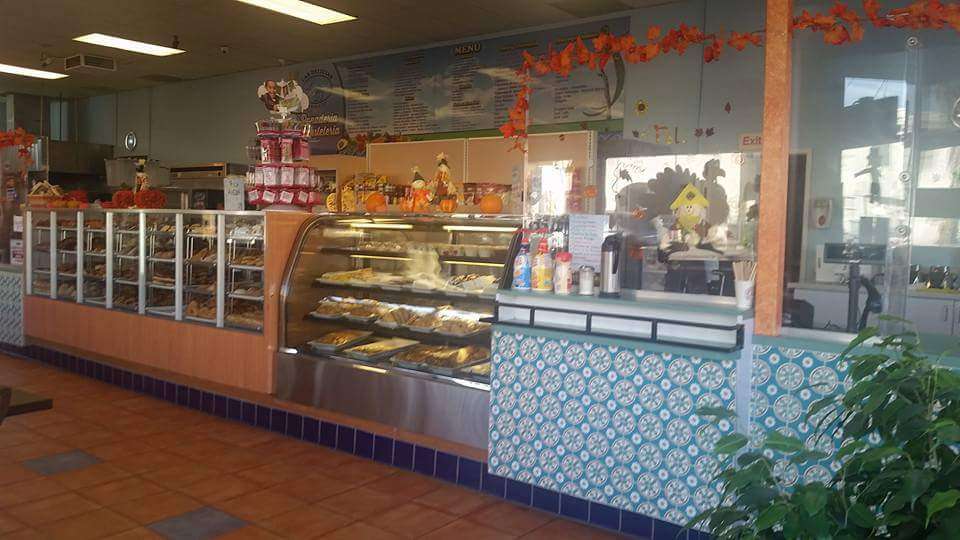 Las Delicias Bakery and Cafe | 5101 S Figueroa St, Los Angeles, CA 90037, USA | Phone: (323) 432-2016