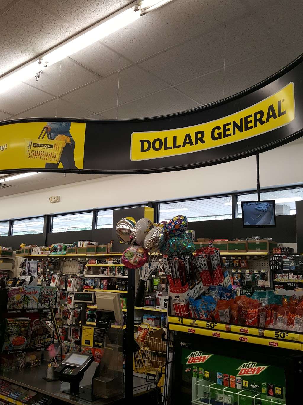 Dollar General | 2710 W 16th St, Indianapolis, IN 46222, USA | Phone: (317) 686-0840