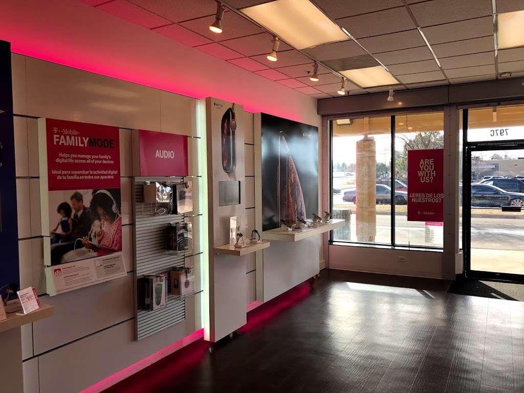 T-Mobile | 797 Peoria St Ste C, Aurora, CO 80011, USA | Phone: (303) 364-3337