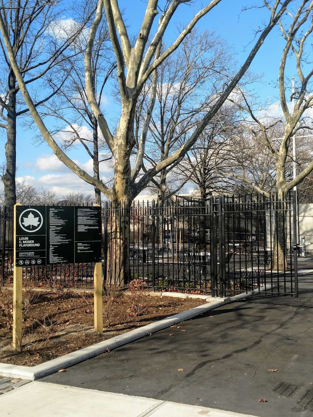 Louis C. Moser Playground | 25th Avenue and 76th Street, East Elmhurst, NY 11370 | Phone: (212) 639-9675